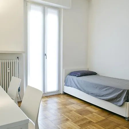 Apartament Dante With Fabulous City View Como