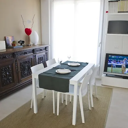 Apartament Dante With Fabulous City View *